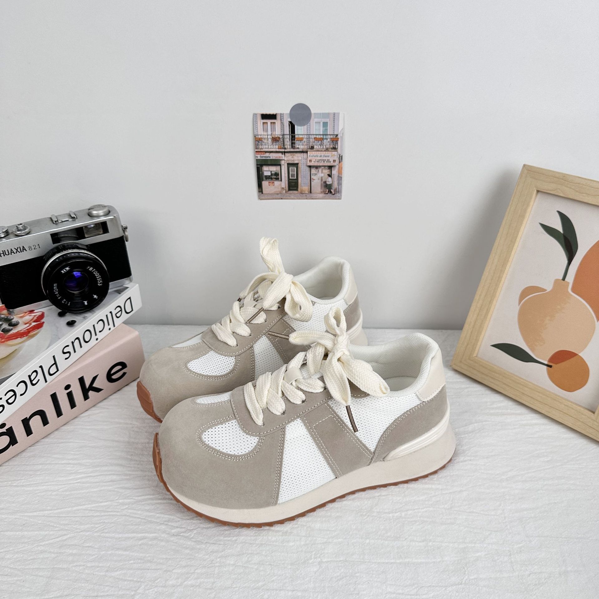 A9916 zapatos americanos Gump2025 verano nuevo estilo versátil retro zapatos de cabeza grande simple ins zapatos de entrenamiento de estilo