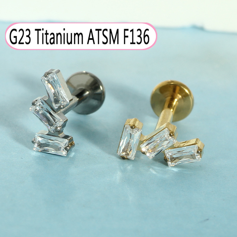16G labret stud size and finish detail