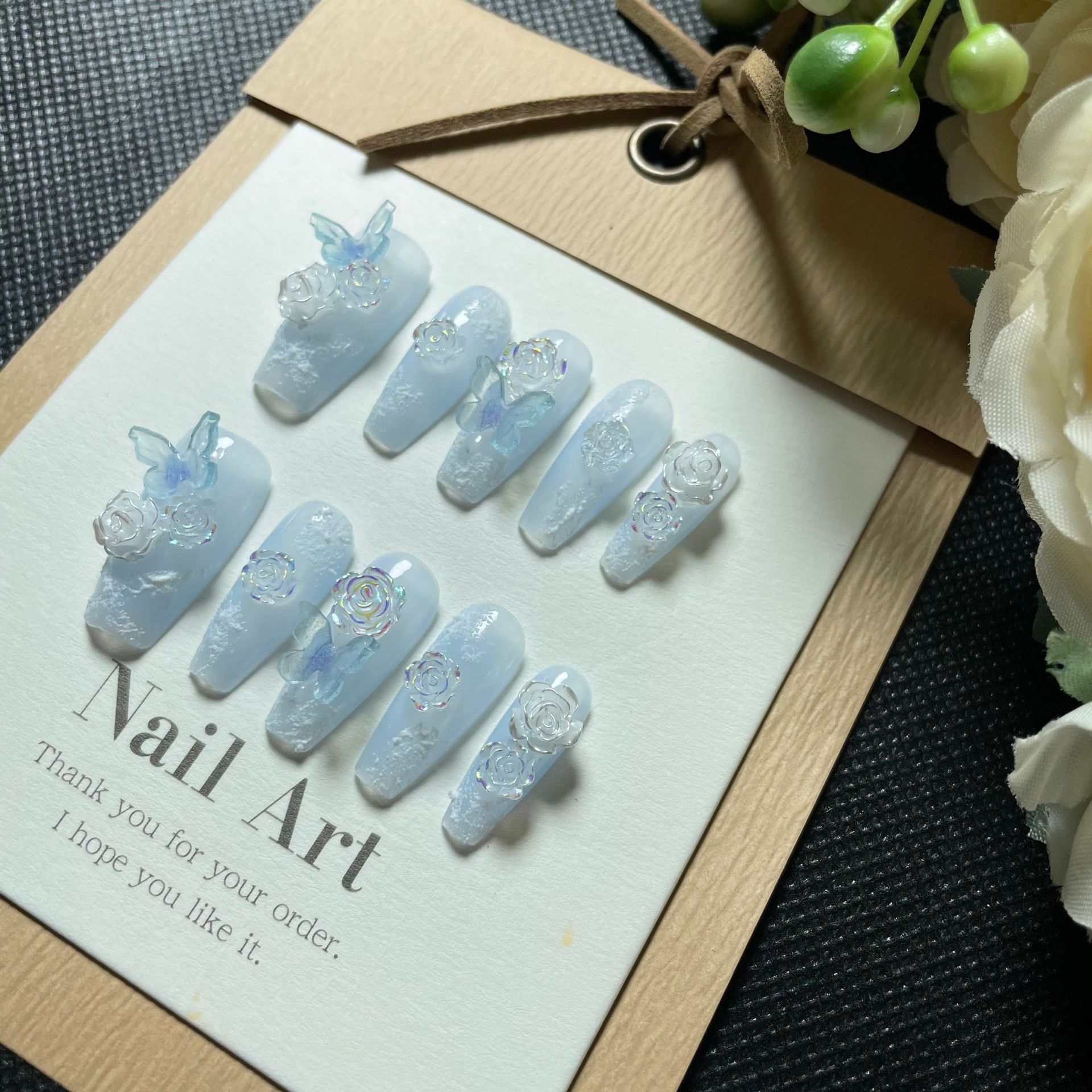 [Elefante hermano manicura fábrica] desgaste hecho a mano uñas azul puro deseo mariposa amor flor yeso manicura producto terminado B118