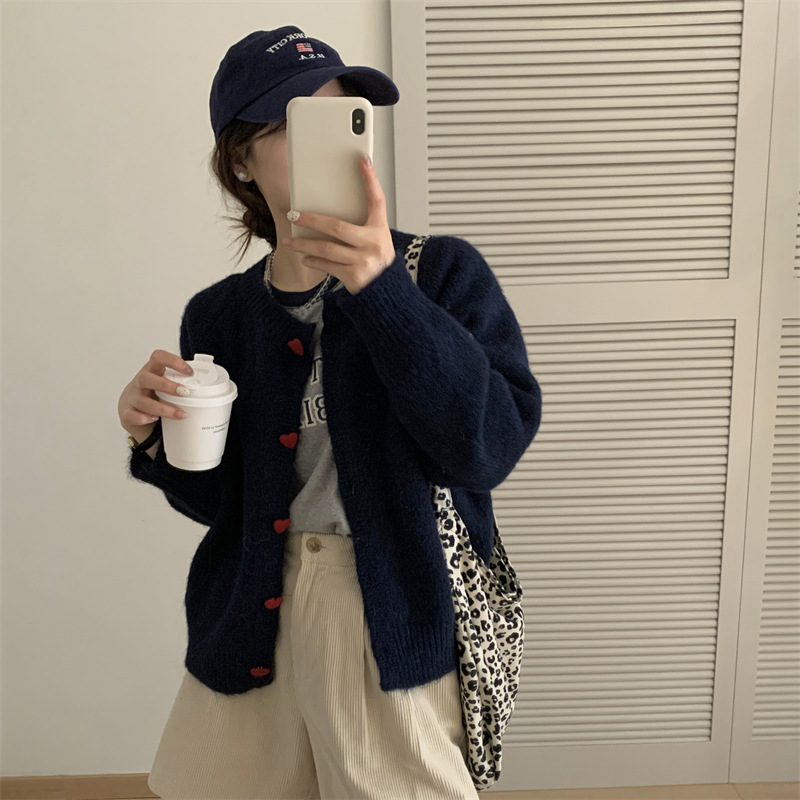 24 invierno Puyuan coreano amor gris botón de punto Cardigan mujeres perezosas viento 2024 otoño invierno