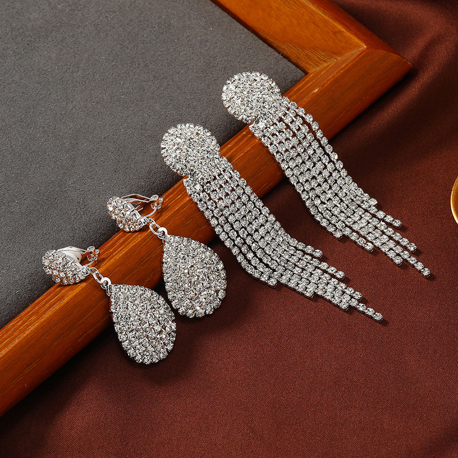 Fashion Luxury Long Tassel Rhinestone Ear Clip Women's Elegant Water Drop Pendant Earrings Exaggerated Bridal Earrings