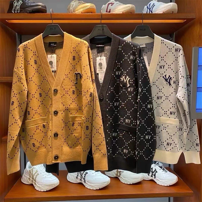 Dropshipping NY Couple's Knitted Embroidered Cardigan Sweater Autumn Casual Loose Diamond Pattern Outerwear Trendy Dropshipping NY Couple's Knitted Embroidered Cardigan Sweater Autumn Casual Loose Diamond Pattern Outerwear Trendy