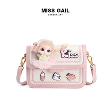 新款娃娃单肩包个性时尚时尚百搭小方包女斜挎甜美跨境卡通可爱包
