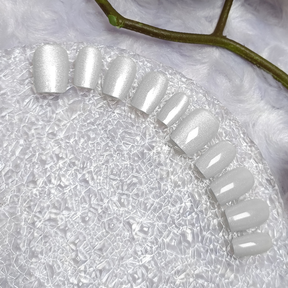 Hot sale dulce y suave atmósfera de manicura plateada brillante transparente corta 10 piezas de parche de uñas de ojo de gato decodificado image 5