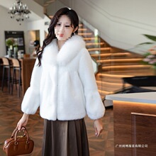 �ﶬ�¿�����qƤëһ�w���וr��ë�I��Ƥ�ݶ̿�ˮ��������Ů�b