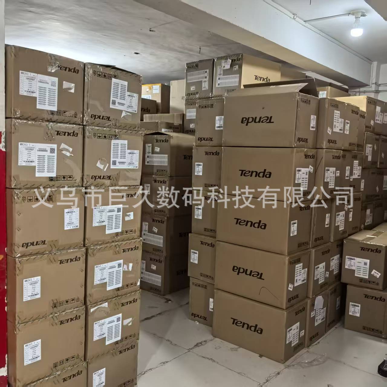 Tenda 16-Channel Iron Box NVR Bilingual System Recorder 4K Ultra HD Surveillance Host Mobile Remote Control TN3116