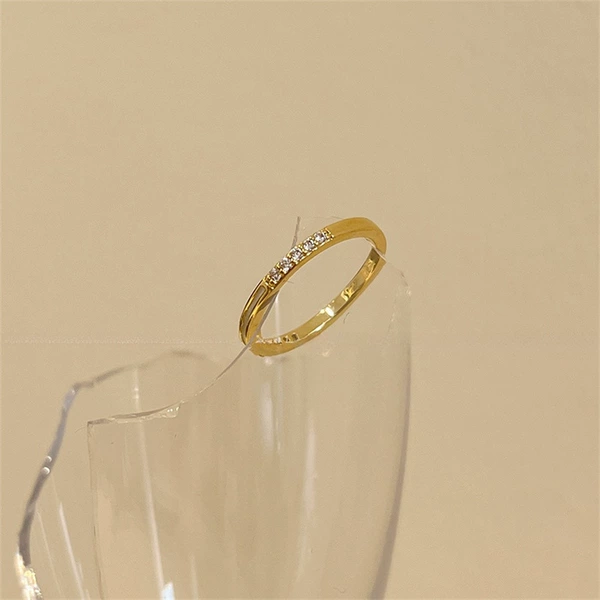 Ring with stone with zircon, JZ0924