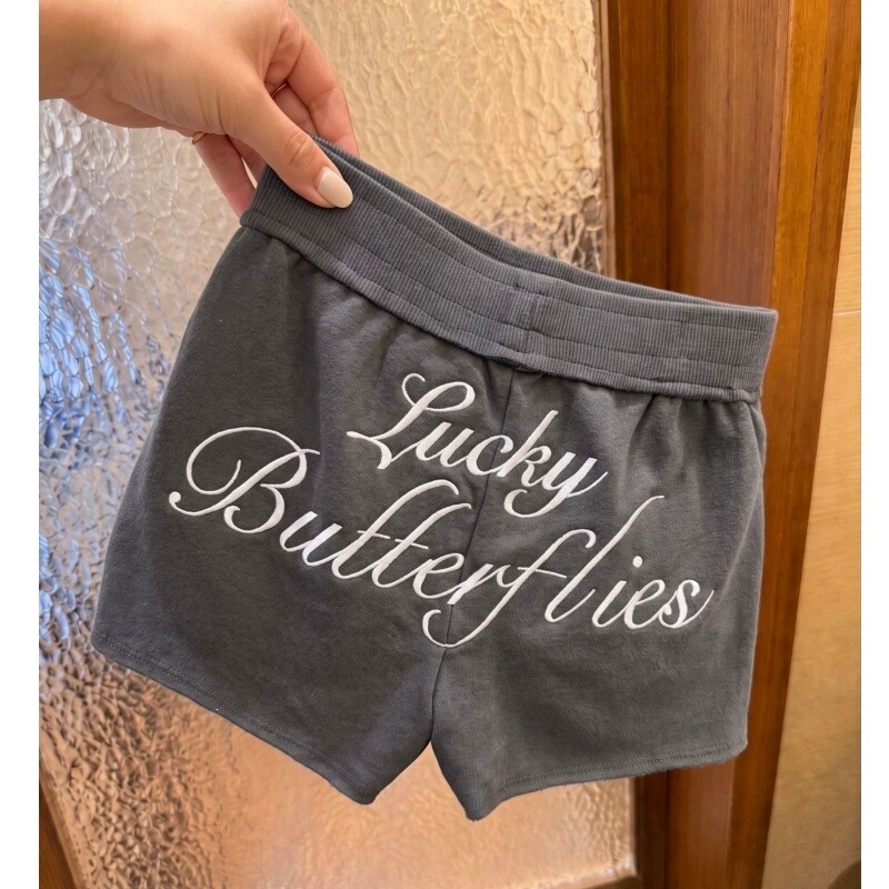 Women's cotton shorts with pockets, embroidered letters, suitable for summer, versatile home pants that can be worn outside Women's cotton shorts with pockets, embroidered letters, suitable for summer, versatile home pants that can be worn outside