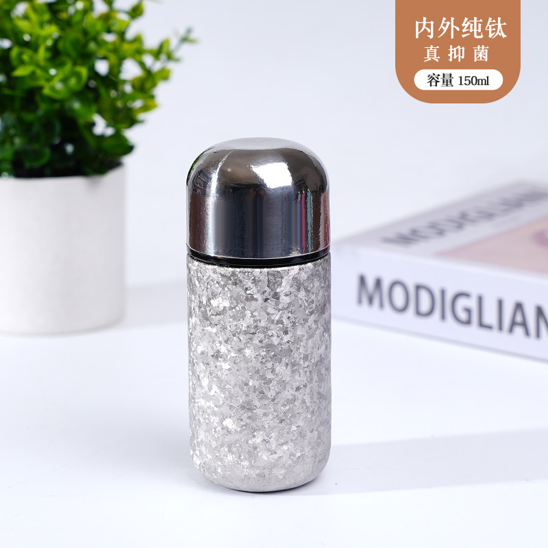 Taza de cápsula de titanio puro, mini taza de aislamiento térmico, taza de bolsillo portátil compacta y de alto valor para hombres y mujeres