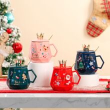 创意圣诞杯高颜值卡通陶瓷杯送礼实用礼品马克杯带盖勺礼物礼盒装