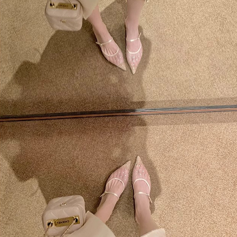 Grape Mom Summer nuevo estilo hermoso temperamento de diamantes calientes hilo de malla puntiagudo pequeño transpirable tacón de aguja de 6cm sandalias vacías mujeres