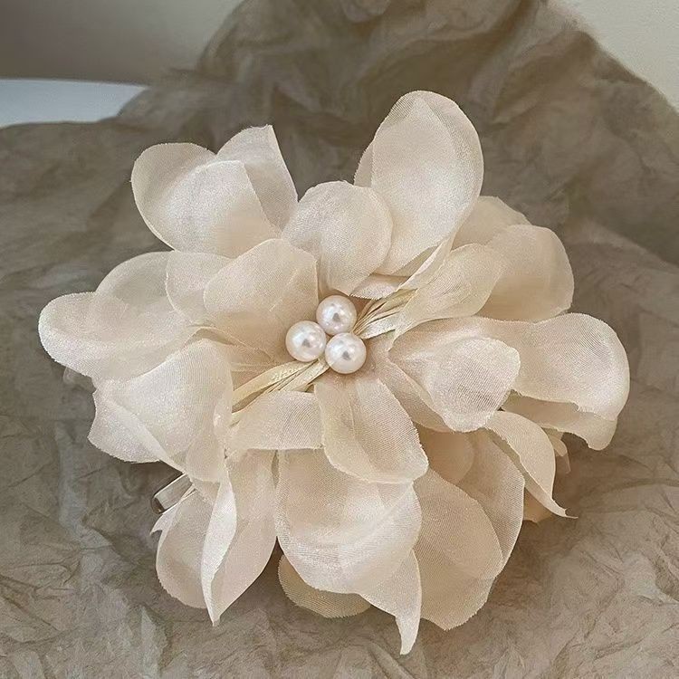 Apricot shiffon crab pin, flowered