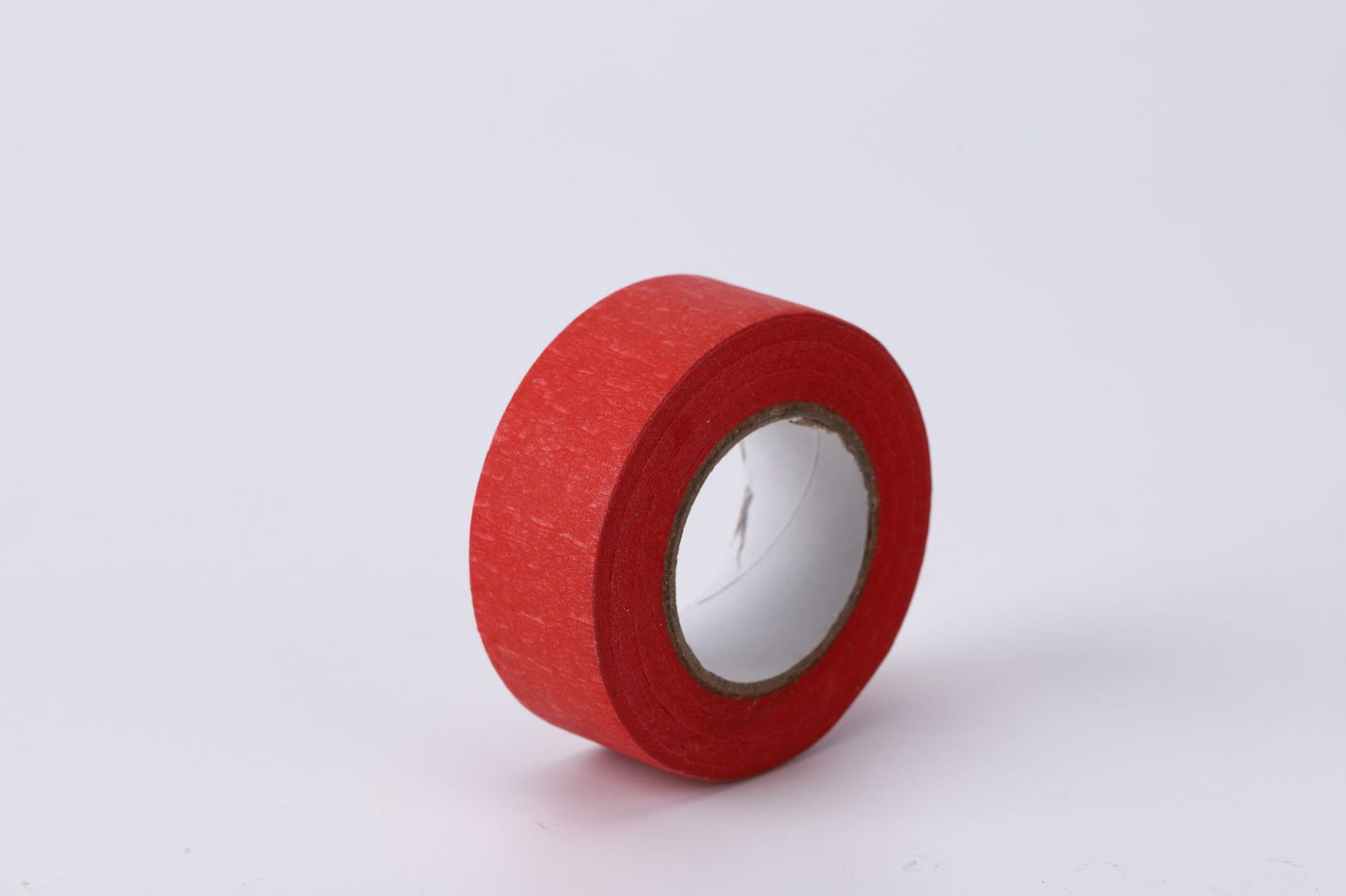 Cinta de papel de enmascaramiento de color de alto adhesivo al por mayor decoración de pared exterior cubierta de pintura en aerosol separación de color lágrima de mano sin pegamento papel de enmascaramiento