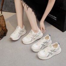 ��Ƥ����޺ÿ��ϵ�ЬŮ2026�����¿�����������װٴ��˶�����Ь