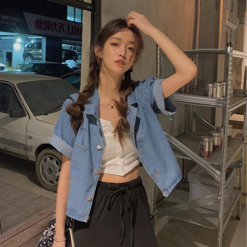 Amazing 2021 summer new pattern Retro Hong Kong flavor Denim Shirt Korean Edition Easy Show thin Short sleeved jacket