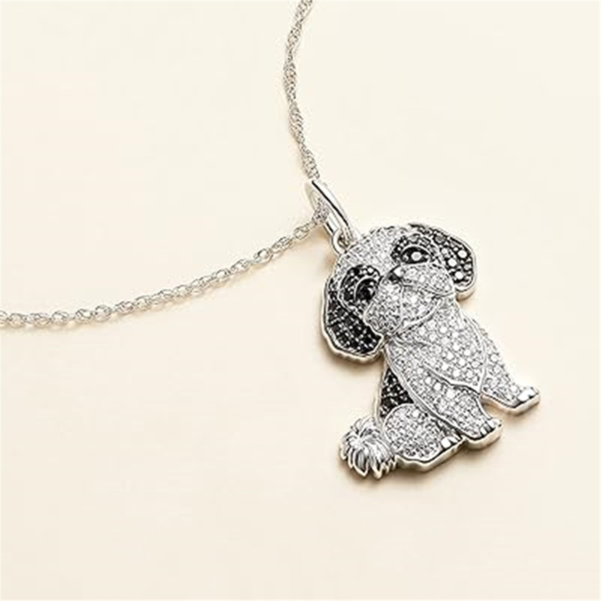 Daily Occasion Cute Dog Artificial Crystal Zinc Alloy Cable Chain Pendant Necklaces Wholesale