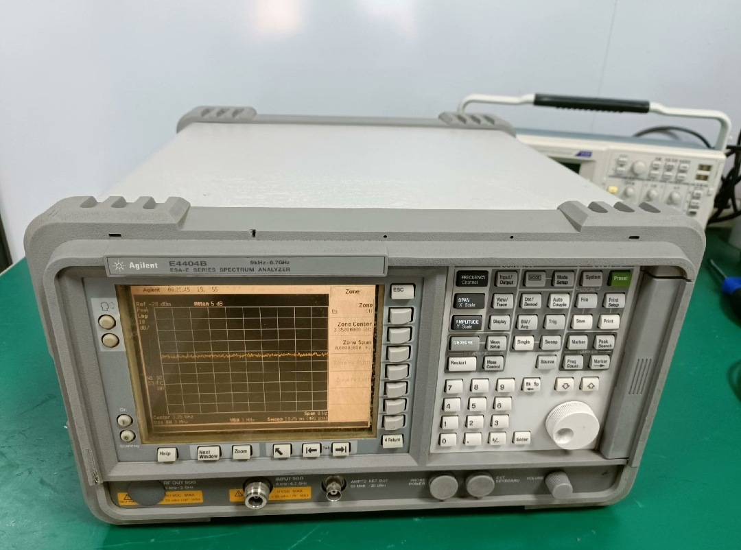 美国Agilent/安捷伦E4404B手持式频谱分析仪9KHz-6.7GHz