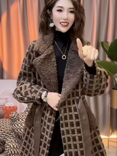 Иностранное длинное шерстяное пальто женское 2024 осень и зима новая мода тонкая сетка шерстяное толстое пальто женское