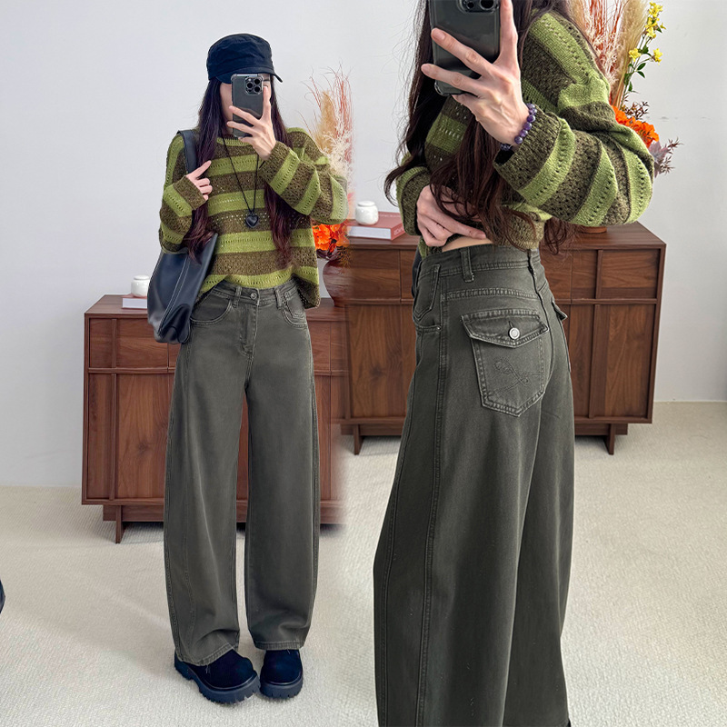 Japanese and Korean style casual high-waisted slim-fit 2026 autumn stretch embroidered flap pocket olive green curved-leg jeans with belt Japanese and Korean style casual high-waisted slim-fit 2026 autumn stretch embroidered flap pocket olive green curved-leg jeans with belt