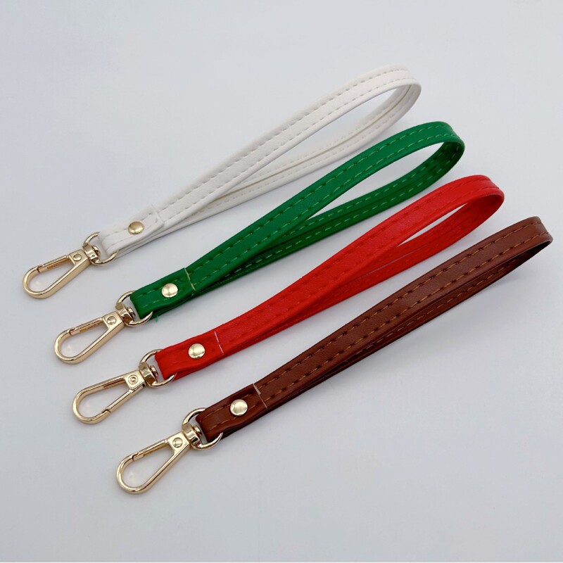 Pu Phone Lanyard, Short Soft Calfskin Strap, Metal Keychain, Universal Leather Case Wrist Strap Pu Phone Lanyard, Short Soft Calfskin Strap, Metal Keychain, Universal Leather Case Wrist Strap