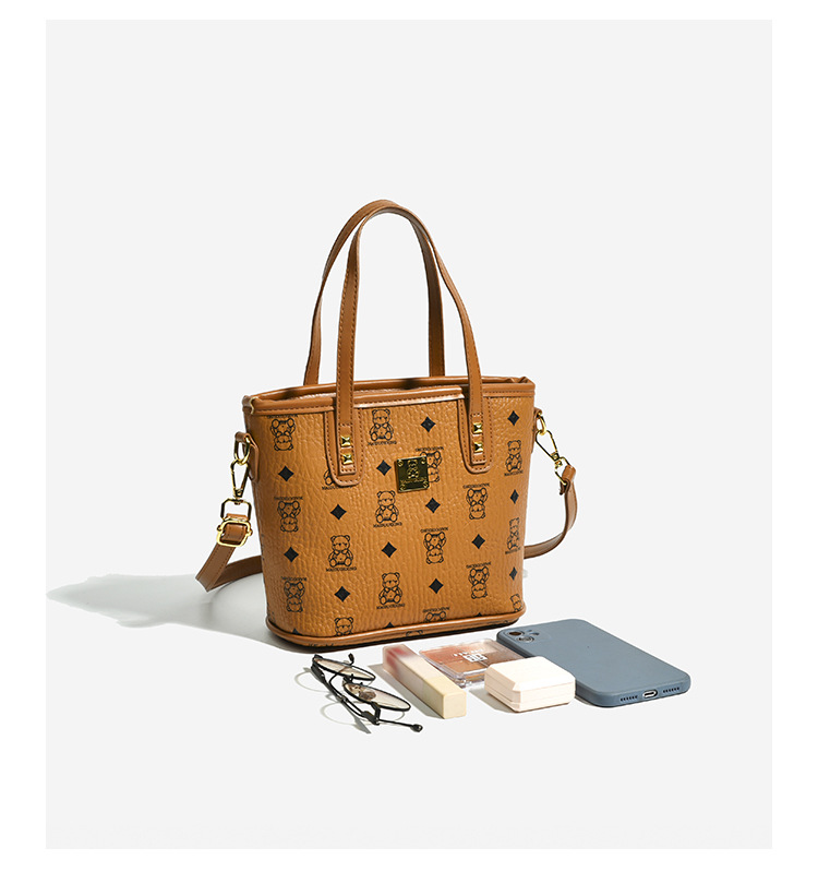 Handtasche 2023 Neue Single Schulter Umhängetasche Damenmode Kleine Quadratische Tasche Net Red Print Kleiner Bär_voghion.com