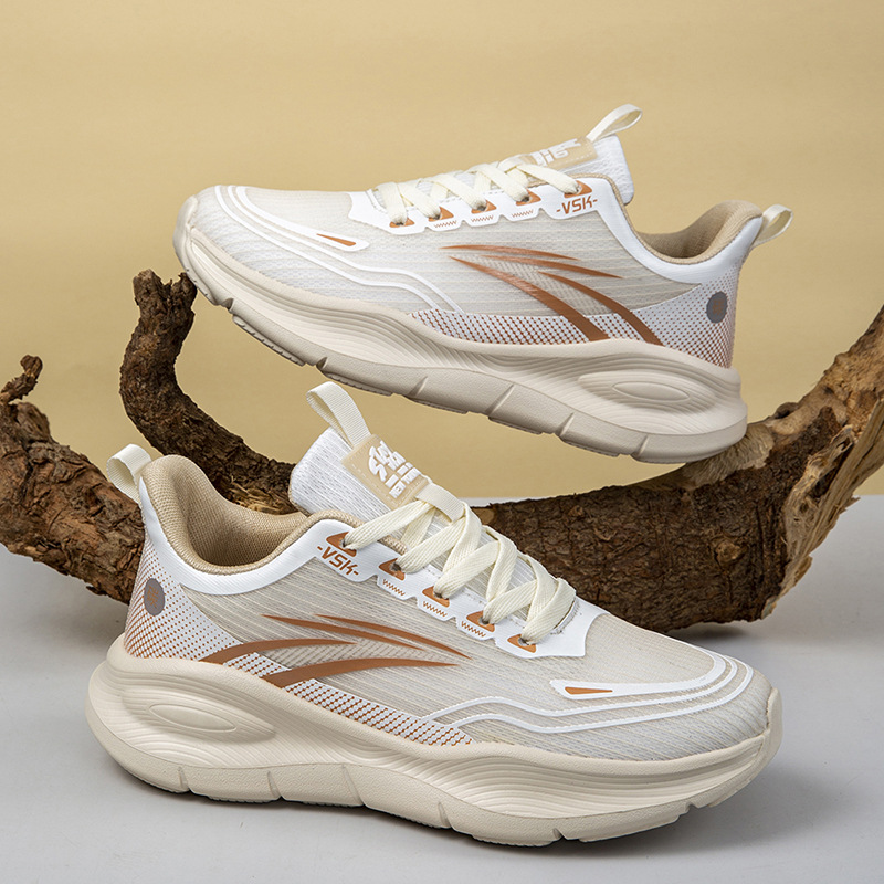 Zapatos deportivos casuales estilo pareja suela gruesa antideslizante verano nuevo estilo malla transpirable amortiguador ultraligero suela suave zapatos para correr zapatos para hombres