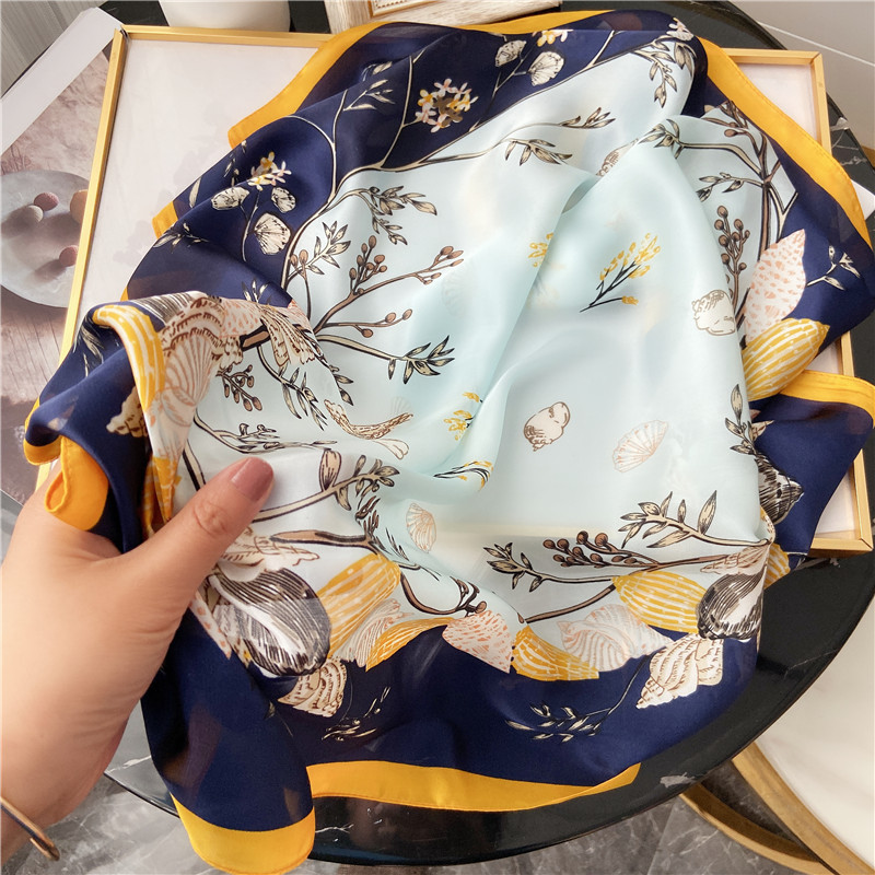 义乌市鸿赢服饰有限公司