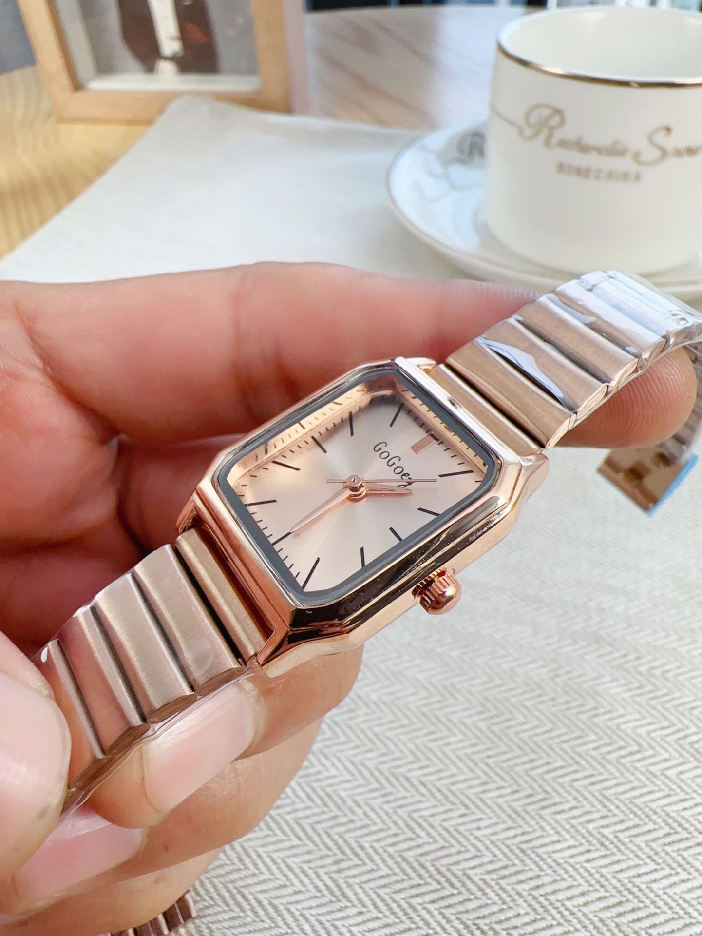 Pointer Display Type Vintage Style Classic Style Geometric Concealed Buckle Quartz Women's Watches