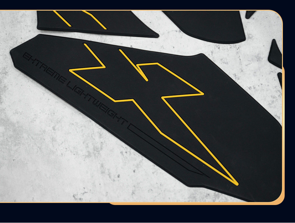Suitable for 26 models of Zongsheng 150X modification parts, rubber fuel tank stickers, accessories, thickened anti-scratch protective film for the body