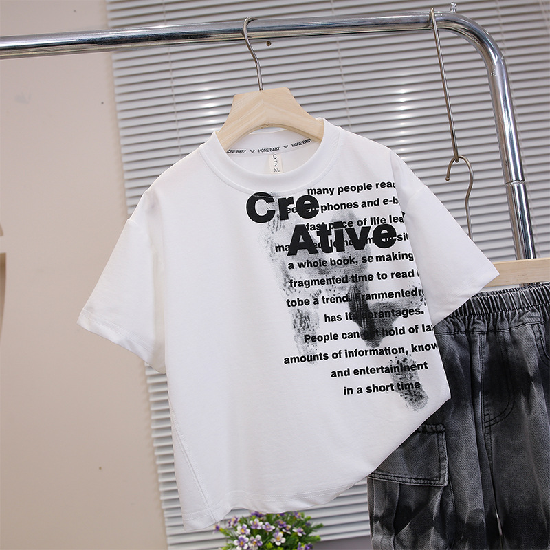 7251 Traje de verano para niños Nuevos pantalones cortos de camiseta de manga corta de moda para niños 2025 Nuevo verano Versión coreana de la calle frita