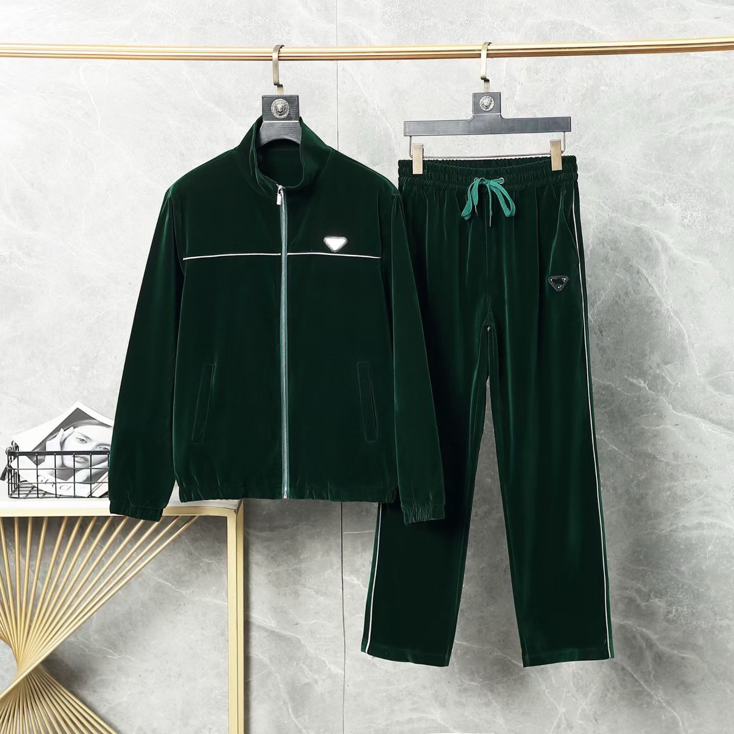 25 años de otoño y invierno de alta calidad nuevo estilo P casa marca de moda cardigan casual suéter deportivo conjunto de parejas