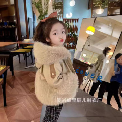 女の子のコートの新しいベルベットの厚い毛皮のコートの女の子の秋冬服のコートの子供の上着の女の子の毛皮