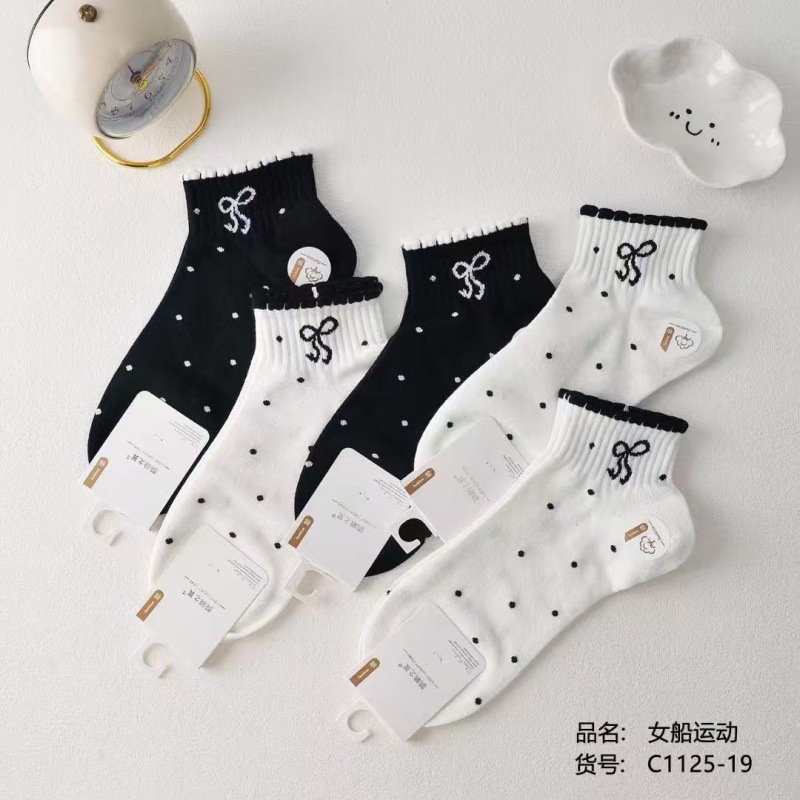 Women's Sports Boat Socks 2025 Spring Women's Cartoon Black and White Department Simple College Style Small Fresh Cotton Socks Wholesale