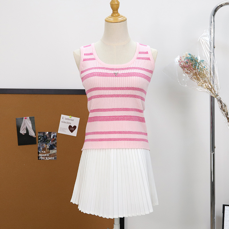 Women's New 2025 Summer Hot Girl Stripesd Lace-Up Versatile Outer Wear Slim Sleeveless Knitted Camisole Top