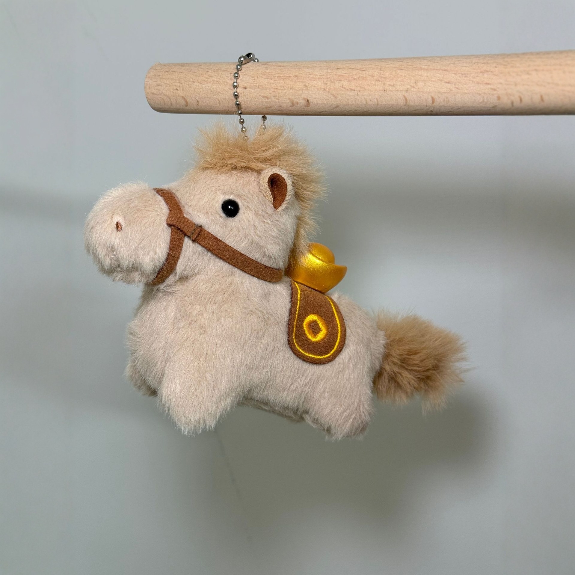 马上有钱毛绒钥匙扣挂件吉祥物公仔桌面小矮马摆件