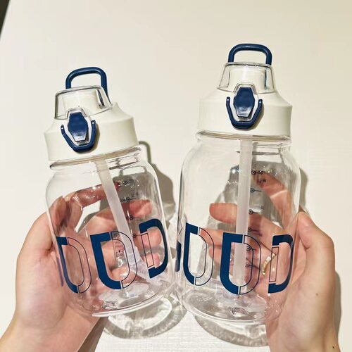 Transparent straw cup for girls, good-looking, large-capacity water cup for men, sports, adults, portable children's plastic cup for summer
