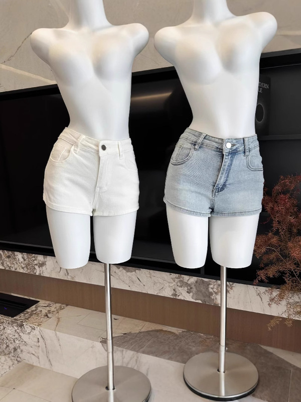 女性のためのデザインされたリボンデニムショートパンツ夏 2025 新しいアメリカンレトロな小柄な人向けの多用途痩身ホットパンツ|undefined