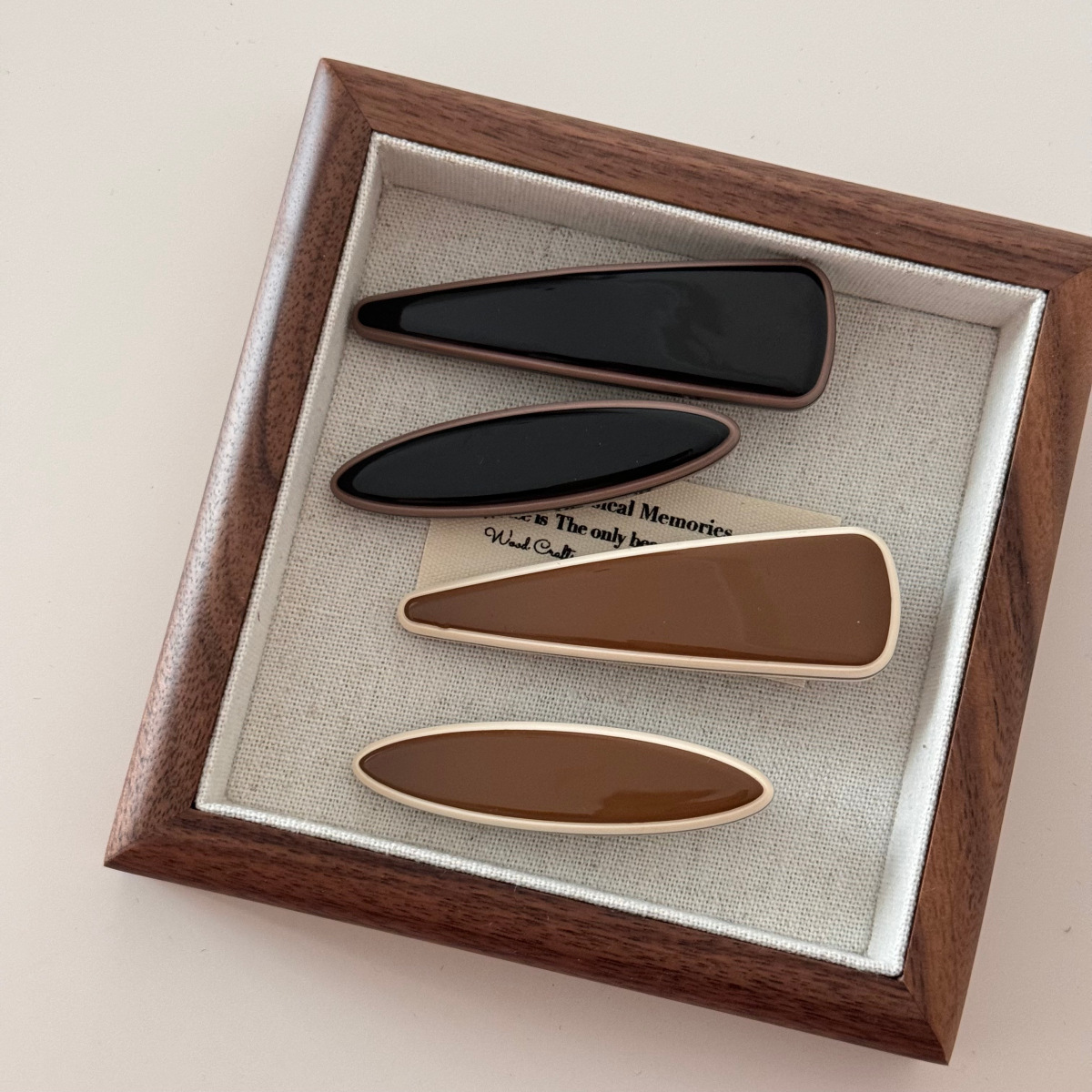 12g Weight Hair Clip Hair Accessories Type 1 Piece Quantity Alloy, Acetic acid sheets Material Triangle, Oval Pattern Women's Gender Coffee, Black Color Women's Side Hair Clip With Tassel Alloy Hair Clip Oval Duckbill Shape Hair Accessory Hair Clip 1