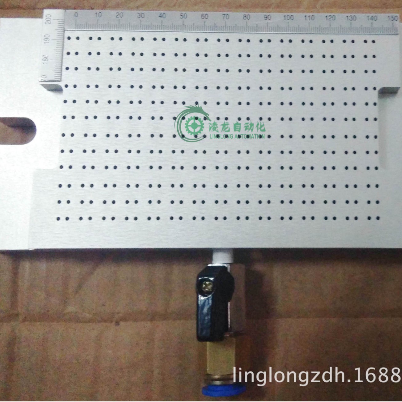 ���ƽ̨��ʵ������ְ�߾���CNC�ӹ����� �������ƽ̨ ����̨