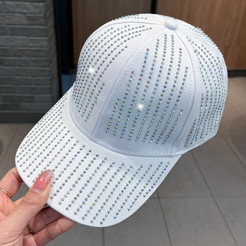 Gorra de béisbol para mujer con pedrería, protección solar, visera rígida, estilo casual de verano.