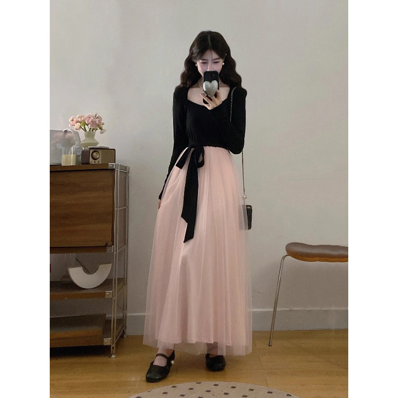 Plus-Size French-Style Elegant Color-Blocked Long-Sleeve Dress for Women, Spring Design with a Waist-Cinching Effect, Slimming Long Dress