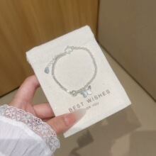 新款蝴蝶轻奢小众高级感女手链百搭礼物饰品铜镀苗银藏银饰品批发
