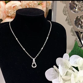 吊坠;项链;戒指