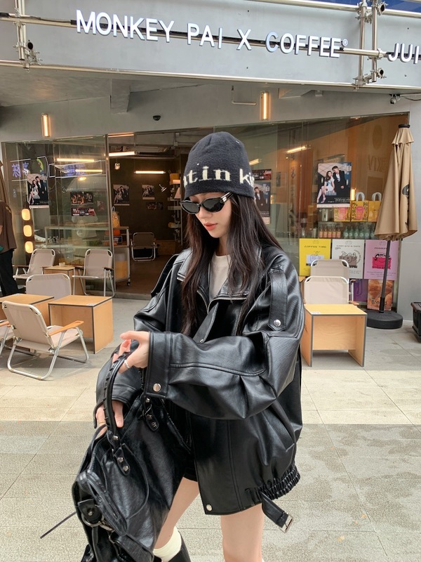 实拍 宽松显瘦黑色皮衣外套女2025新款秋季酷飒风机车复古夹克潮|undefined