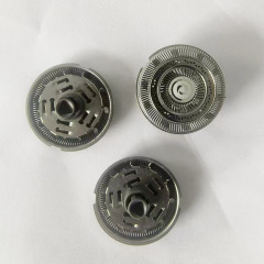 メーカーはNK28-2を供給して穴を開けます。