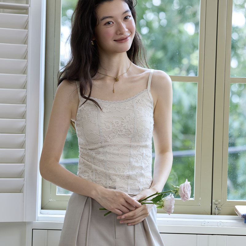 Early Autumn Pure Desire Style down Lace Camisole Hot Girl Vest with Fixed Chest Pads, Slimming Inner Wear and Outer Wear Vest