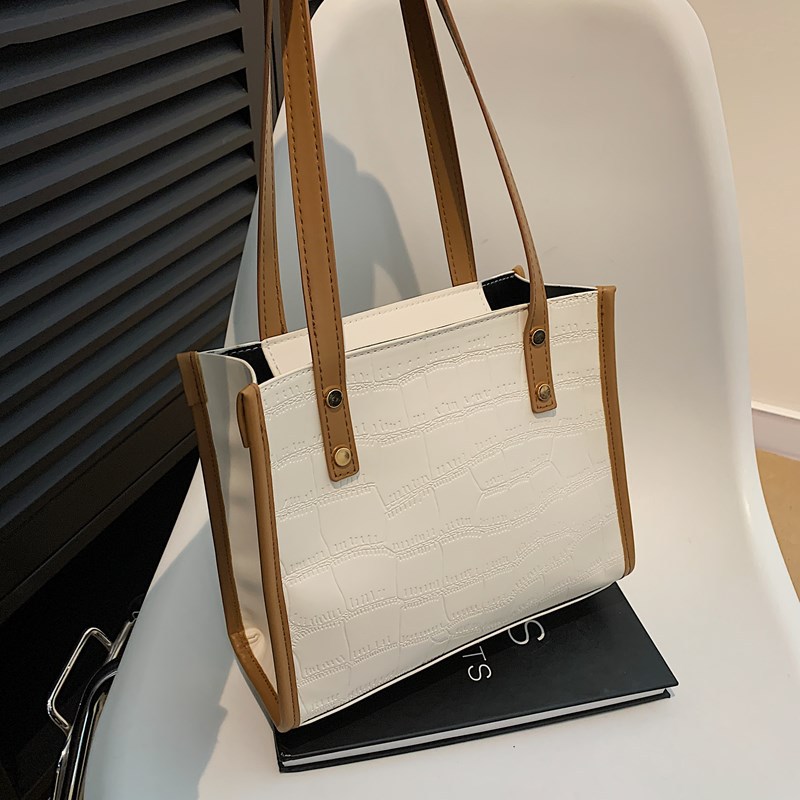 Tendencia extranjera de gran capacidad 2025 retro nueva moda moda bolso de viaje de moda cocodrilo bolso de hombro para mujeres