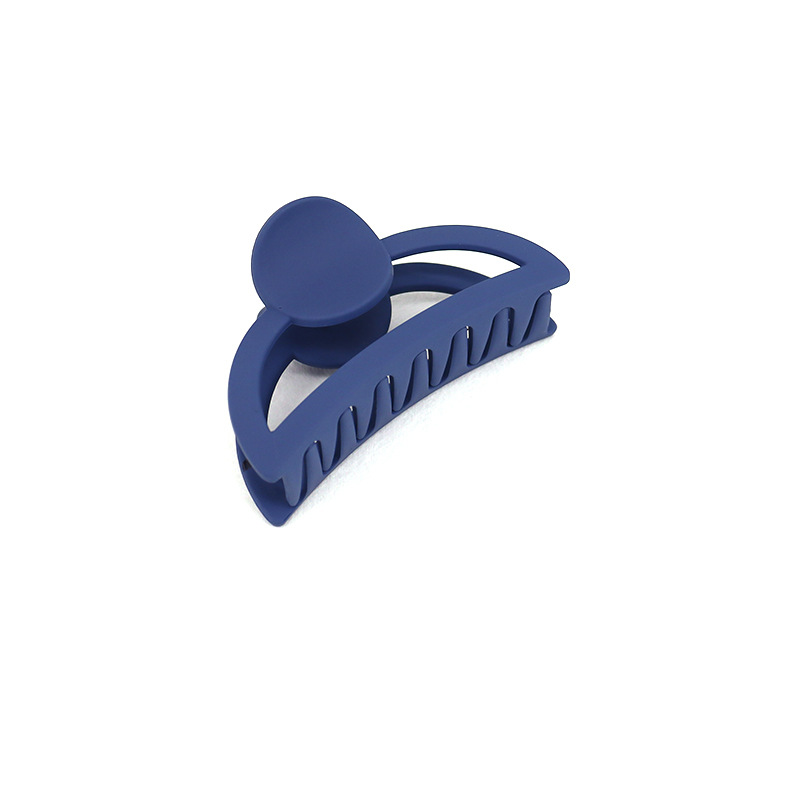 Pinza de pelo de resina de color crema hembra temperamento retro Cabeza trasera horquilla clip de tiburón coreano horquilla de todo fósforo