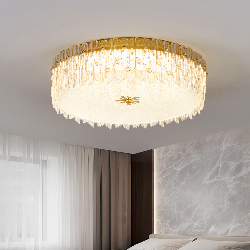 Luz de dormitorio simple y moderna crema viento nueva lámpara de sala de estar cristal lujosa habitación francesa lámpara de techo doméstica 413L