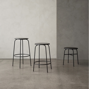 J8 Bar Chair Popular Chair Afternoon Leisure Front Desk Meal Simple High Stool Round Stool Bar Stool Bar Chair Scandinavian Iron G3